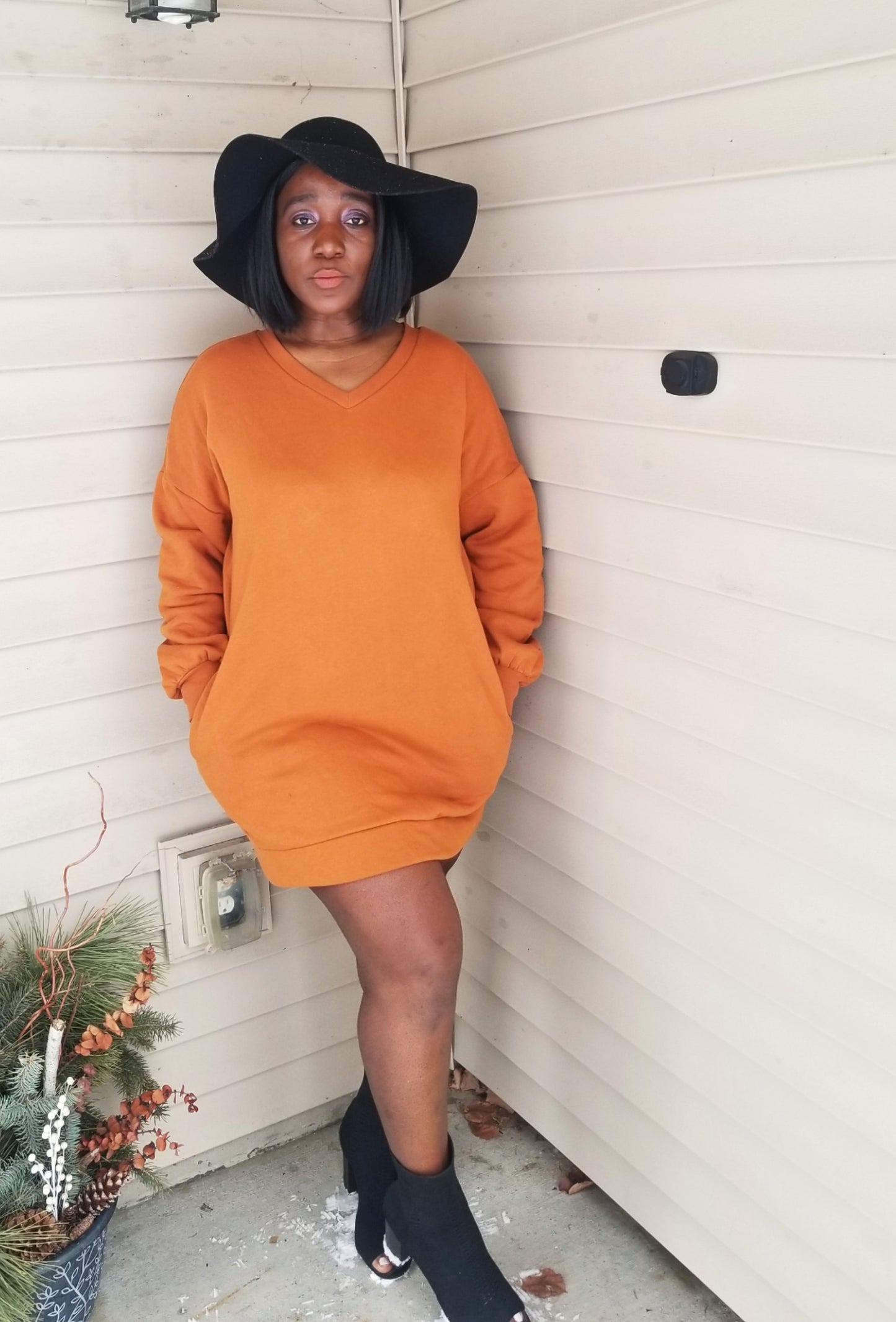 Sana Oversize V-Neck Long SleevesLightweight Sweater |Almond