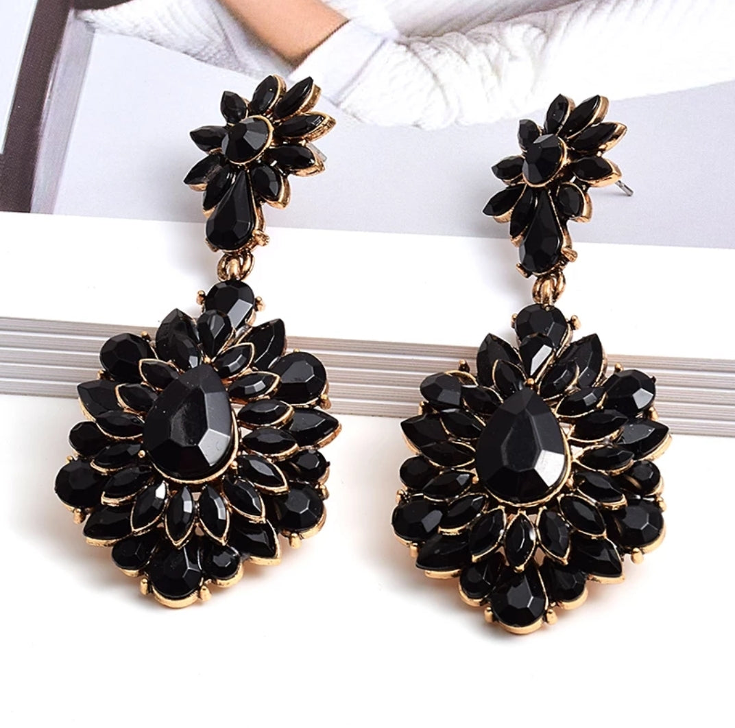 Mallory Vintage Flower Pearl Drop Dangle Earrings for Women Drop Earring