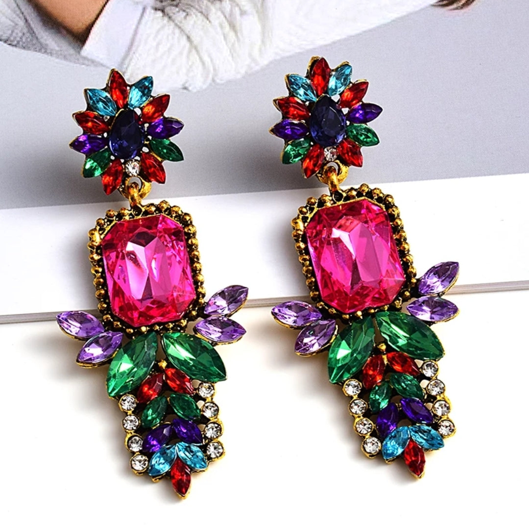 Julia Glass Stone Teardrop Dangle Pierced Earrings Drop Earrings